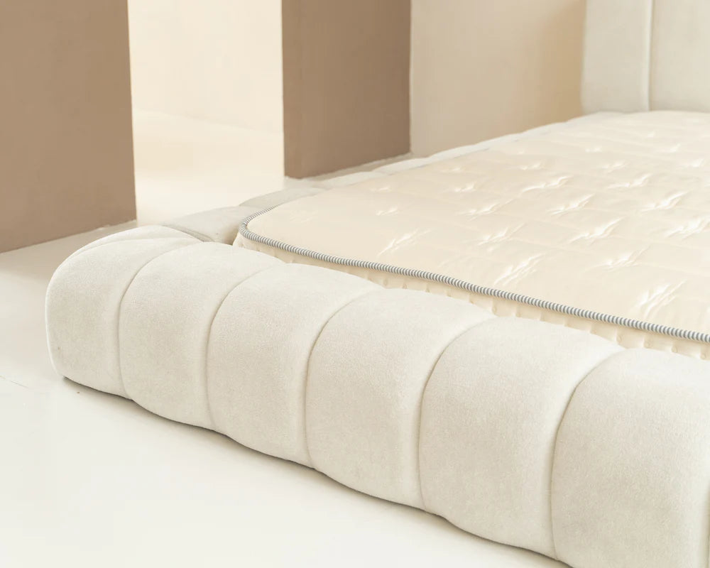 Adore Beige Deluxe bed - Modern laag zweefbed